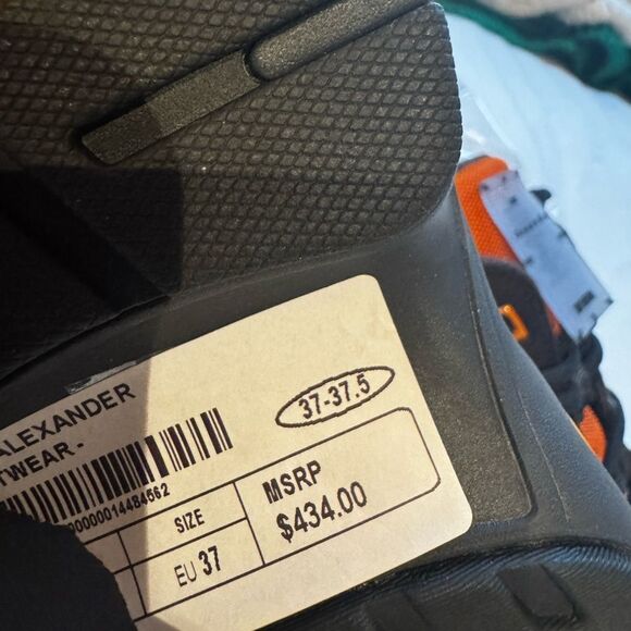 NWT Alexander McQueen MCQ Aratana sneakers size EU/37 US women’s 7 - Picture 14 of 16